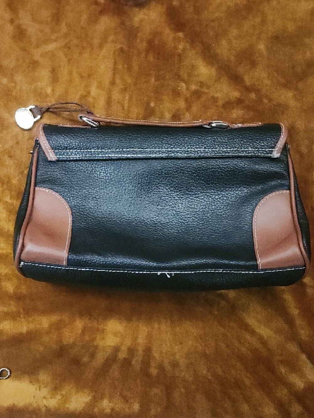 🤩SALE🤩 Vintage Black and Tan Dooney & Bourke Leather Satchel W/ Medallion - Picture 11 of 15
